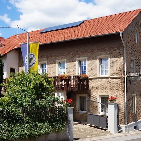 Gaestehaus Zum Goldberg Dorsheim Luaran gambar